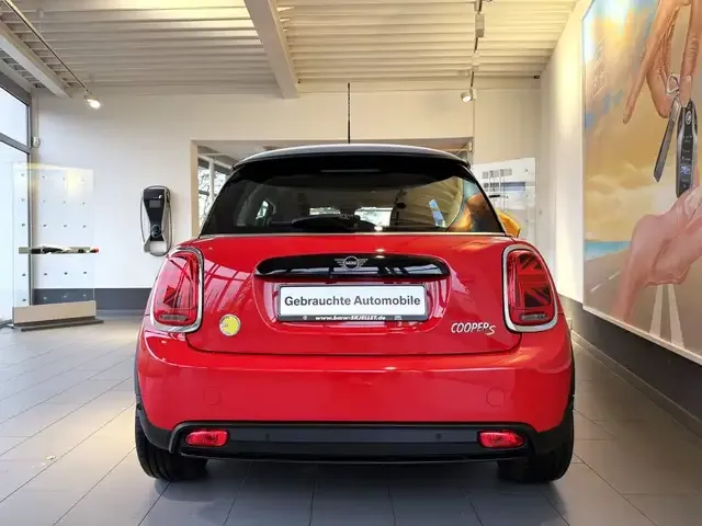 MINI Cooper SE