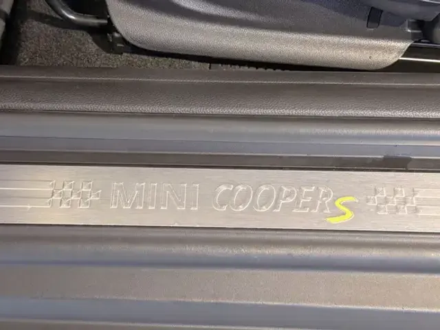 MINI Cooper SE