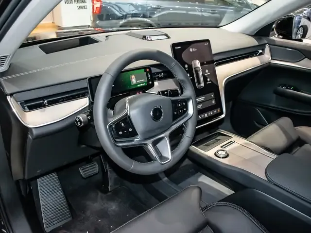 Volvo EX90