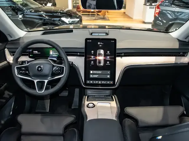 Volvo EX90