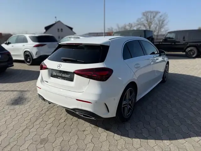 Mercedes-Benz A 180