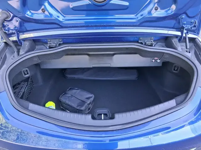 Mercedes-Benz CLE 200