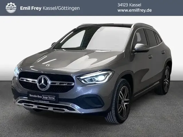 Mercedes-Benz GLA 250