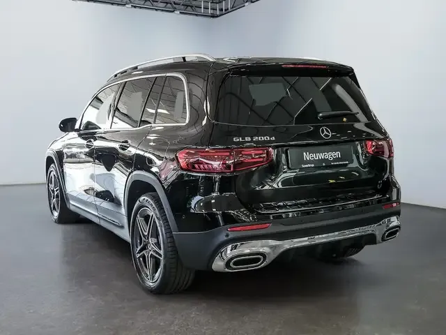 Mercedes-Benz GLB 200