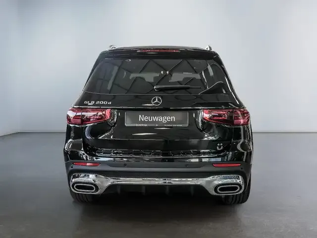 Mercedes-Benz GLB 200