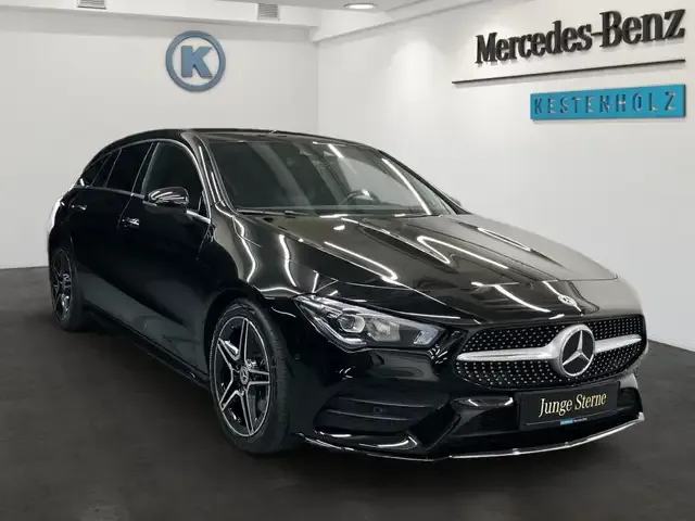 Mercedes-Benz CLA 220