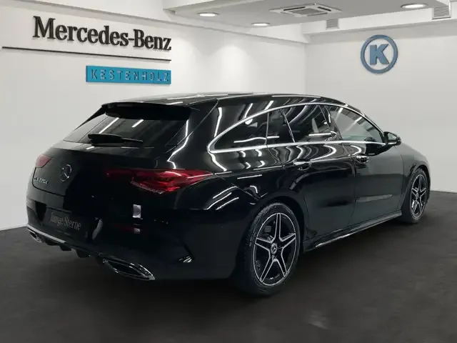 Mercedes-Benz CLA 220