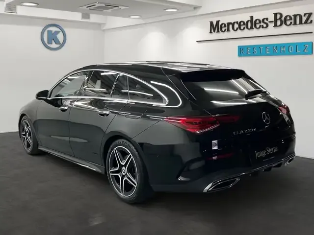 Mercedes-Benz CLA 220