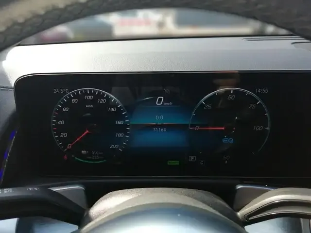 Mercedes-Benz EQB 350