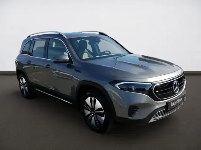 Mercedes-Benz EQB 350