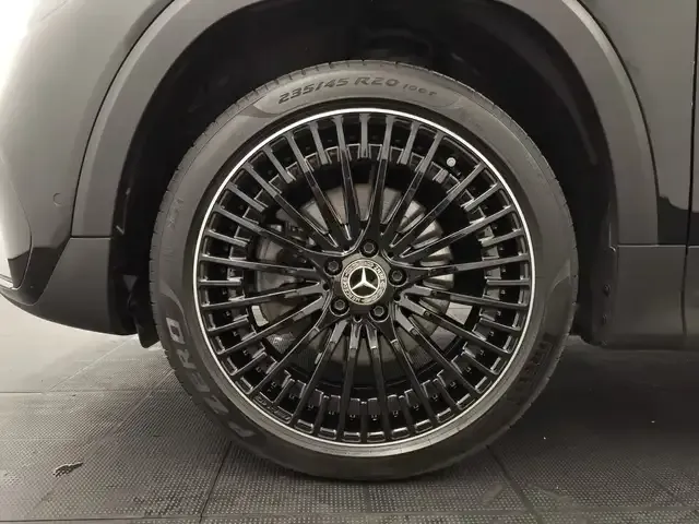 Mercedes-Benz EQB 350