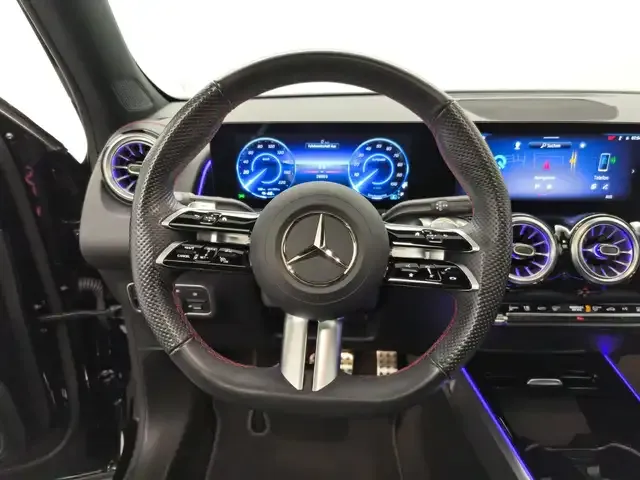 Mercedes-Benz EQB 350