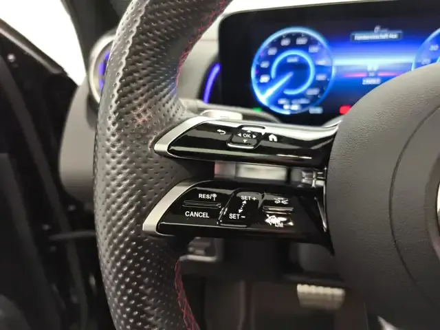 Mercedes-Benz EQB 350