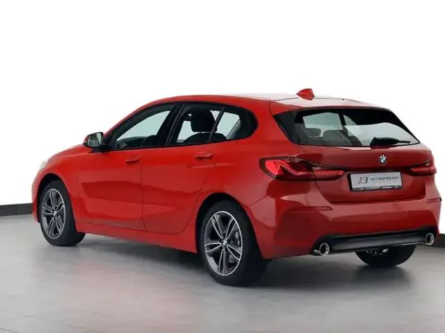 BMW 120