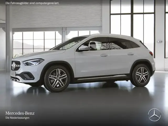 Mercedes-Benz GLA 200