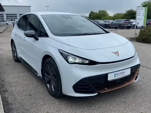 CUPRA Born