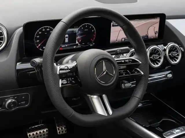 Mercedes-Benz GLA 250