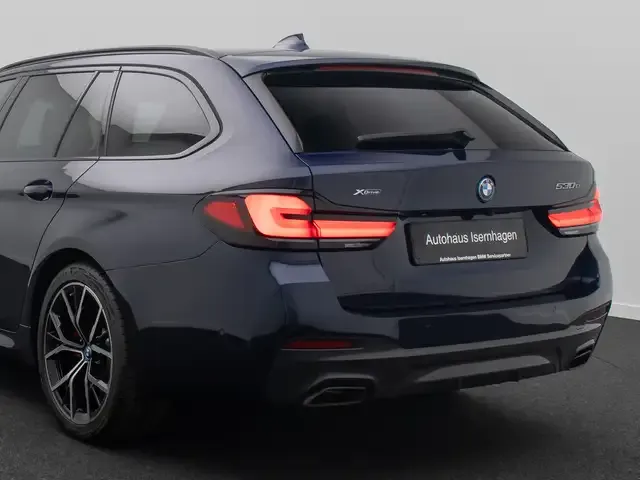 BMW 530