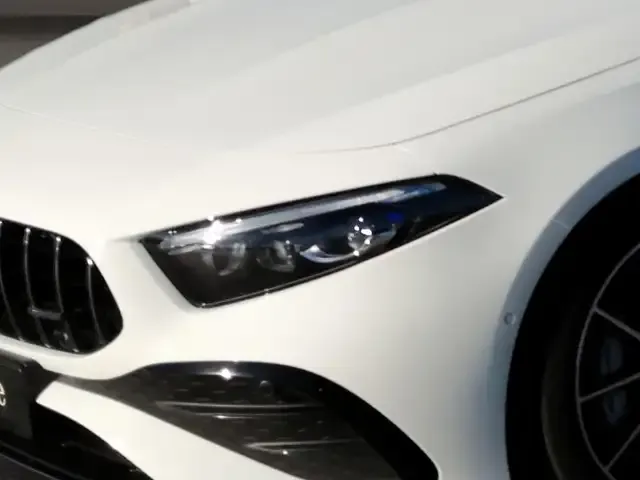 Mercedes-Benz A 35 AMG