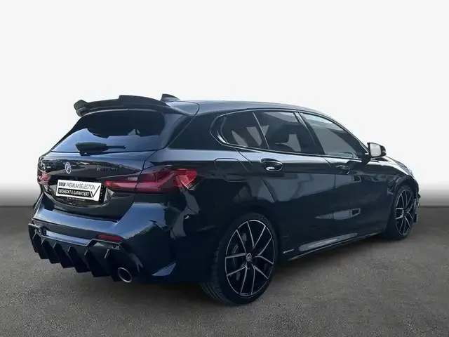 BMW M1