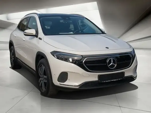 Mercedes-Benz EQA 250