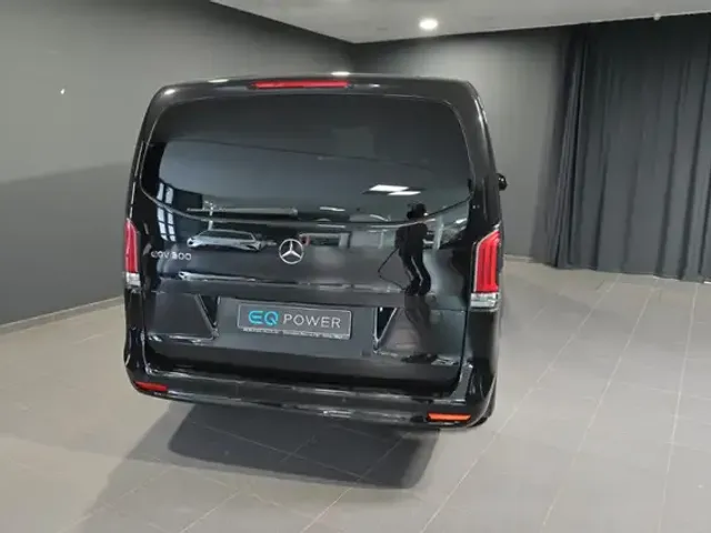 Mercedes-Benz EQV 300