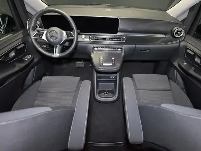 Mercedes-Benz EQV 300