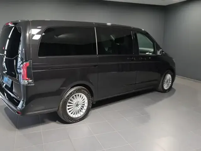 Mercedes-Benz EQV 300