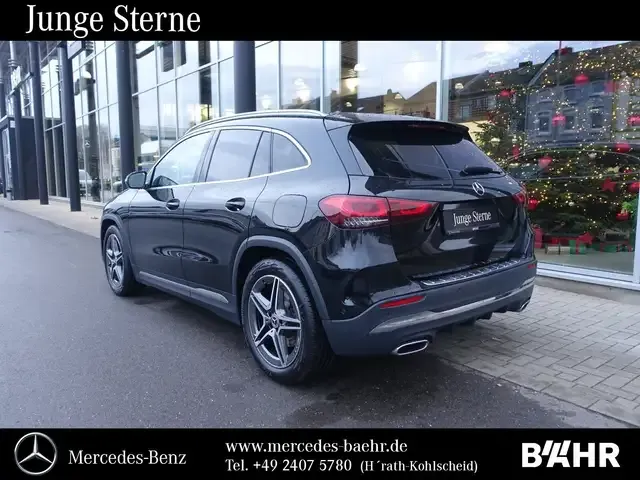 Mercedes-Benz GLA 250