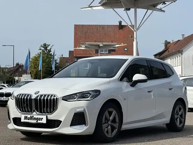 BMW 220