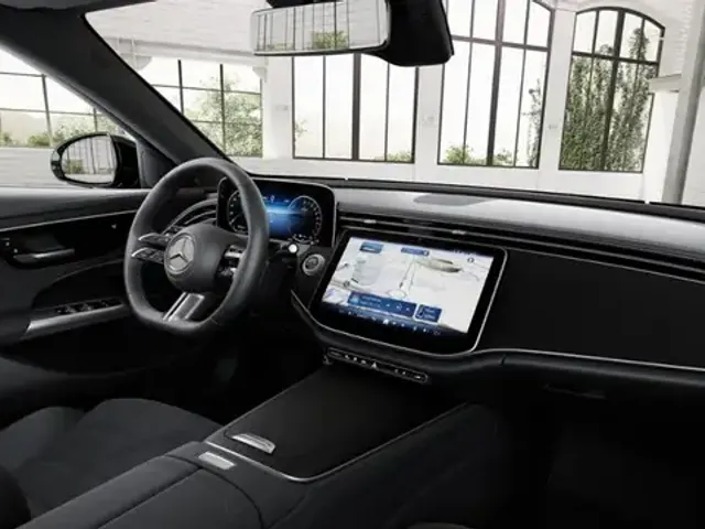 Mercedes-Benz E 300