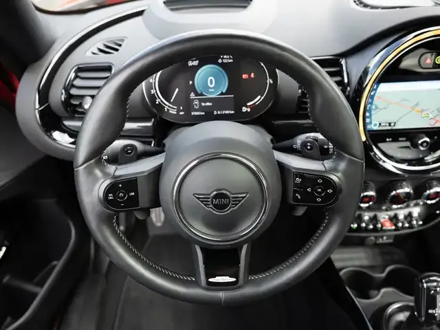 MINI Cooper Clubman
