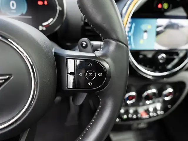 MINI Cooper Clubman