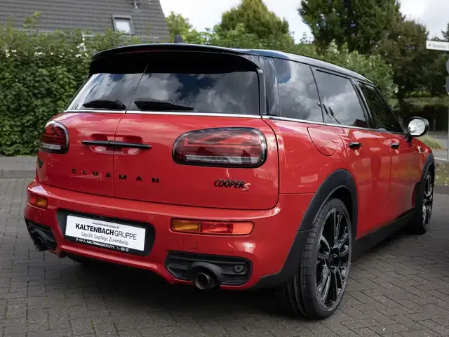 MINI Cooper Clubman