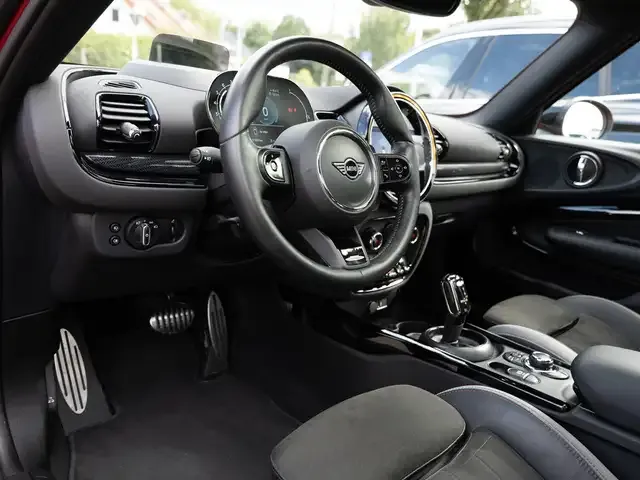 MINI Cooper Clubman