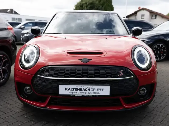 MINI Cooper Clubman