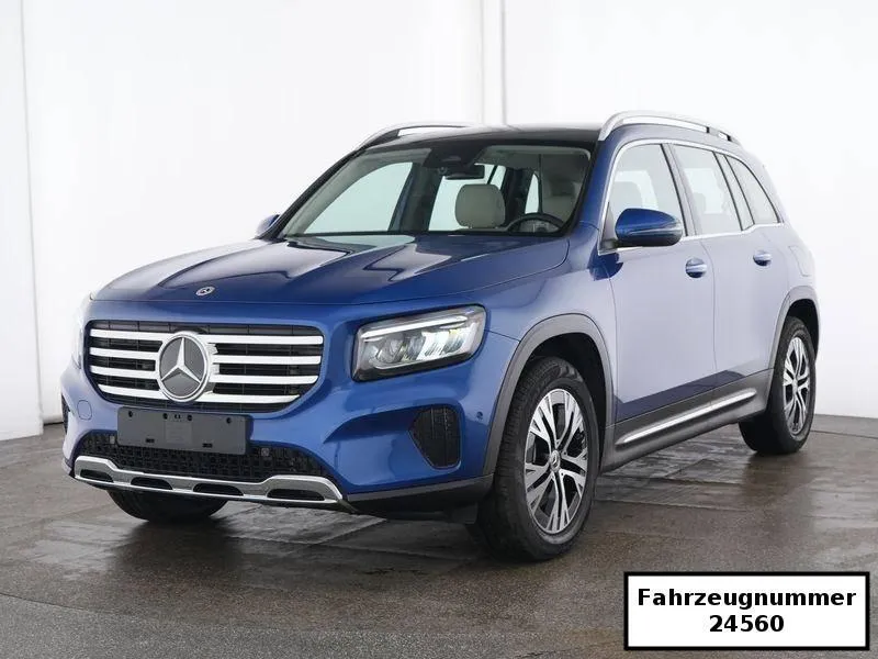 Mercedes-Benz GLB 220