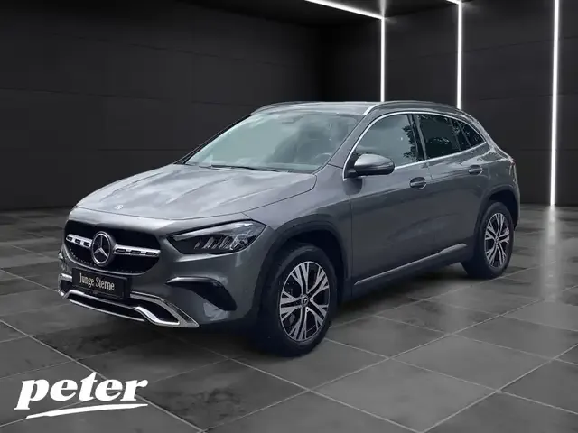 Mercedes-Benz GLA 250