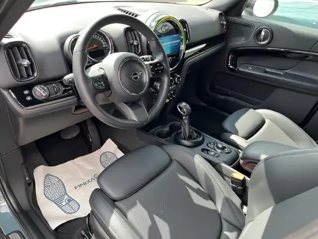 MINI Cooper SE Countryman