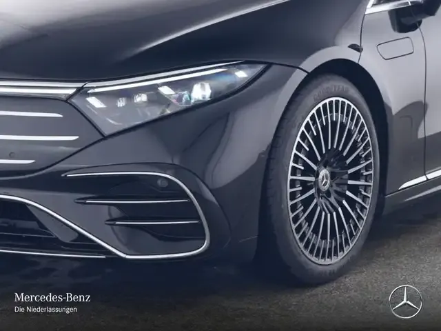 Mercedes-Benz EQS