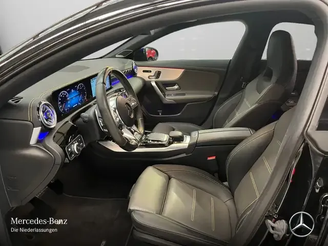 Mercedes-Benz CLA 45 AMG