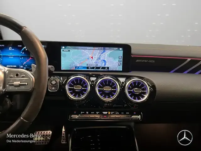 Mercedes-Benz CLA 45 AMG