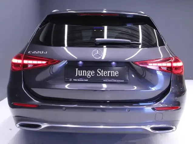 Mercedes-Benz C 220