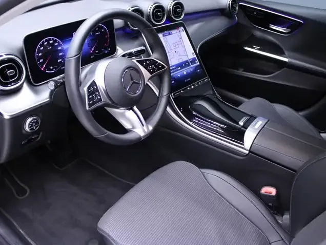 Mercedes-Benz C 220