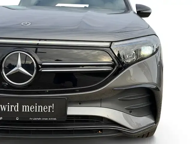Mercedes-Benz EQA 300