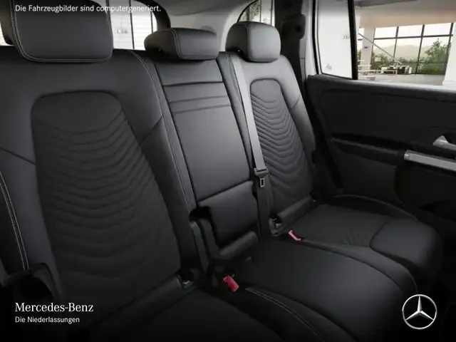 Mercedes-Benz GLB 200