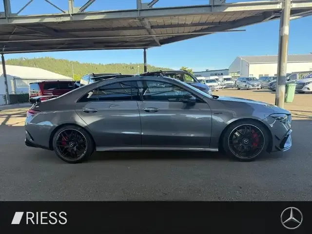 Mercedes-Benz CLA 45 AMG