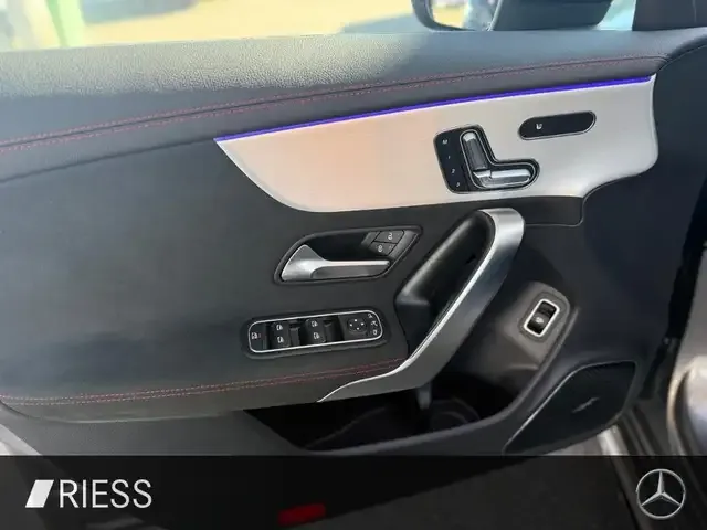 Mercedes-Benz CLA 45 AMG