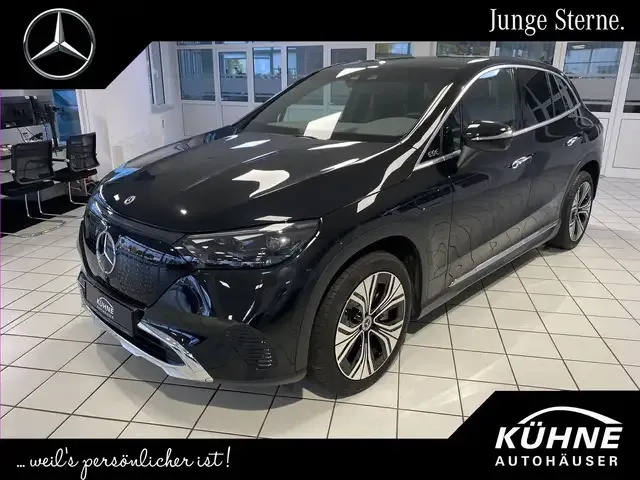 Mercedes-Benz EQE SUV