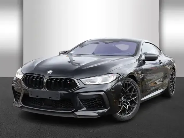 BMW M8